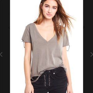 WILDFOX Couture Stellar Vneck